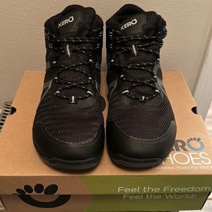 Men’s hiking boots